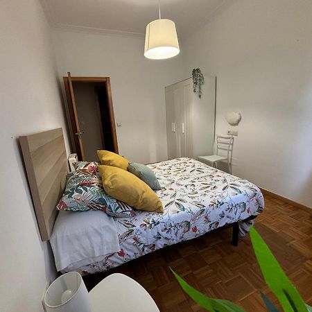 Alojamiento Rey Davina Apartment Vilagarcia de Arousa Exterior photo